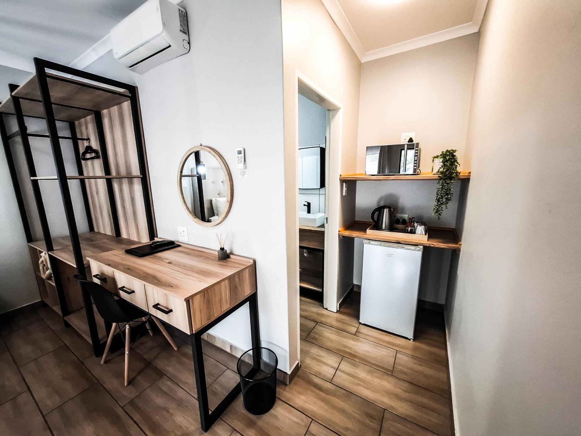 B At Home Guest House Пит-Ретиф Экстерьер фото